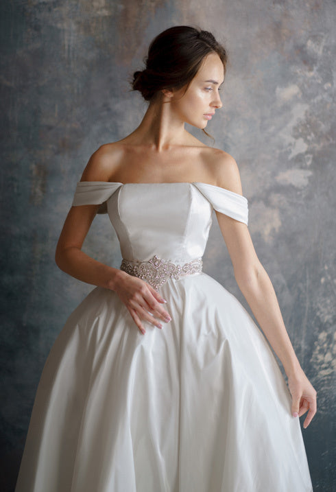 a-line wedding dress /FILINA
