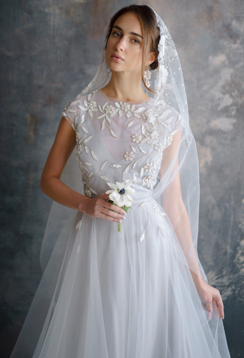 A-line wedding dress, hand embroidery/ Olema