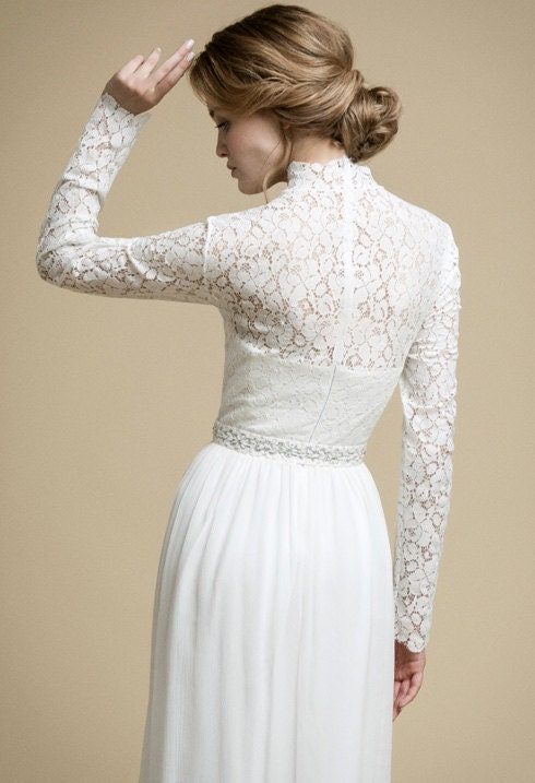 Long sleeve lace wedding dress / NESSA