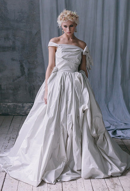 Exclusive wedding dress , 100% silk Italian taffeta/ Muna