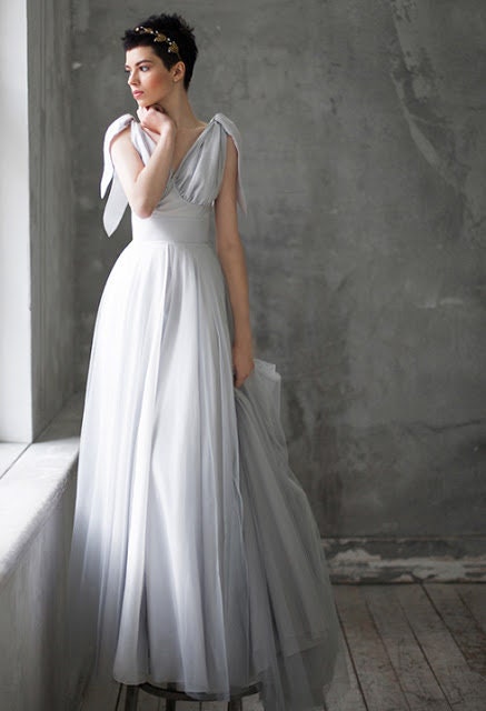 Gray Wedding dress/ Aminta