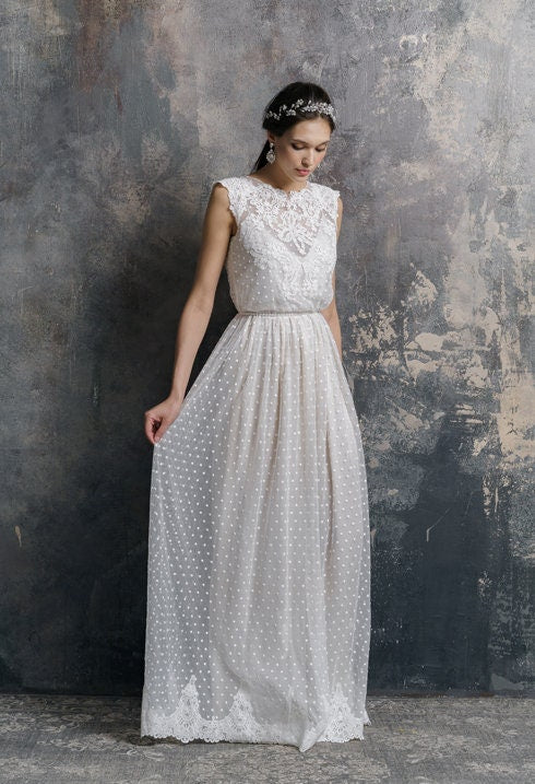 Boho wedding dress, bohemian, lace , simple , vintage bridal gown/ Nadia