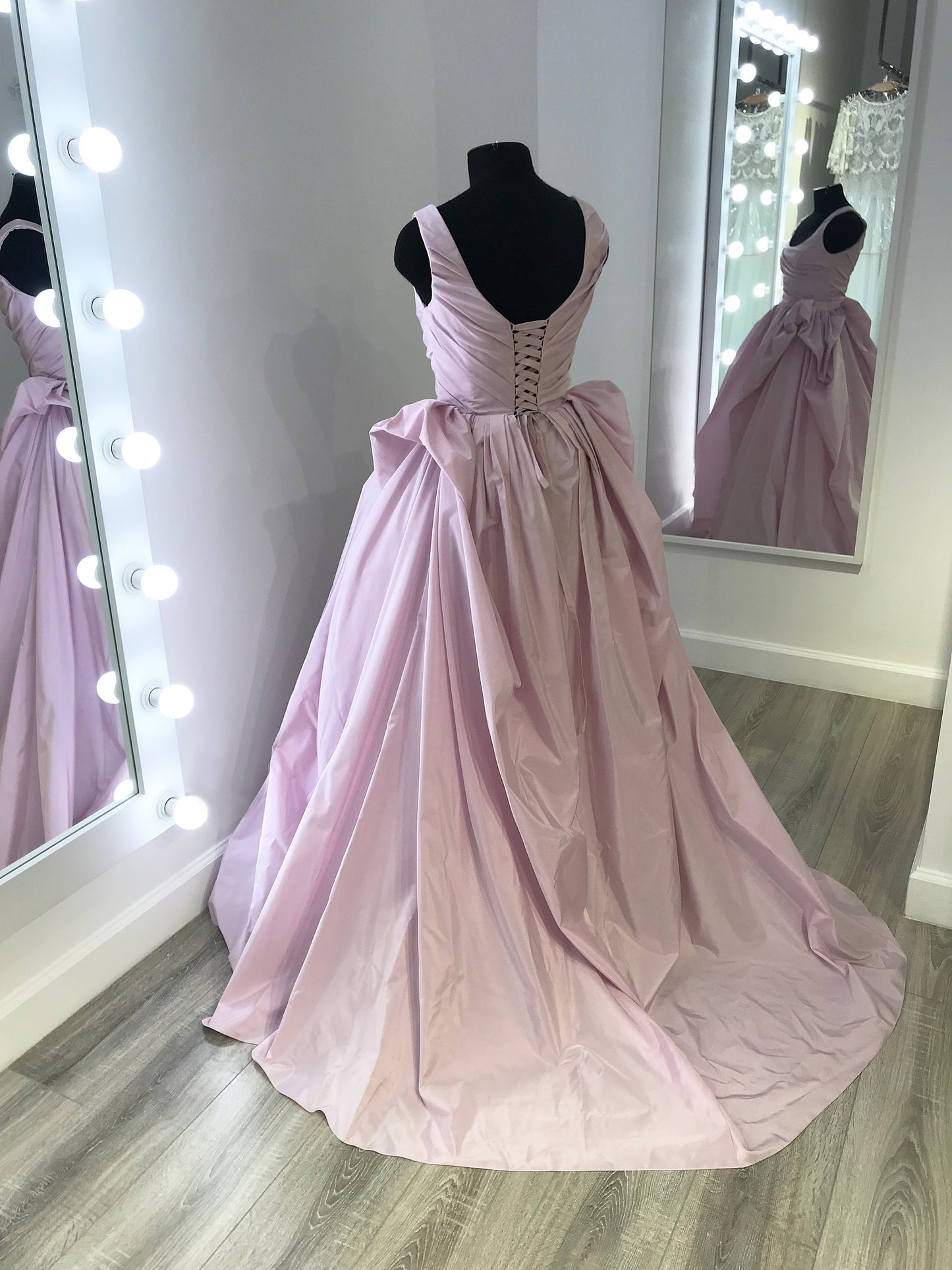 luxury bridal dress/ Rusa