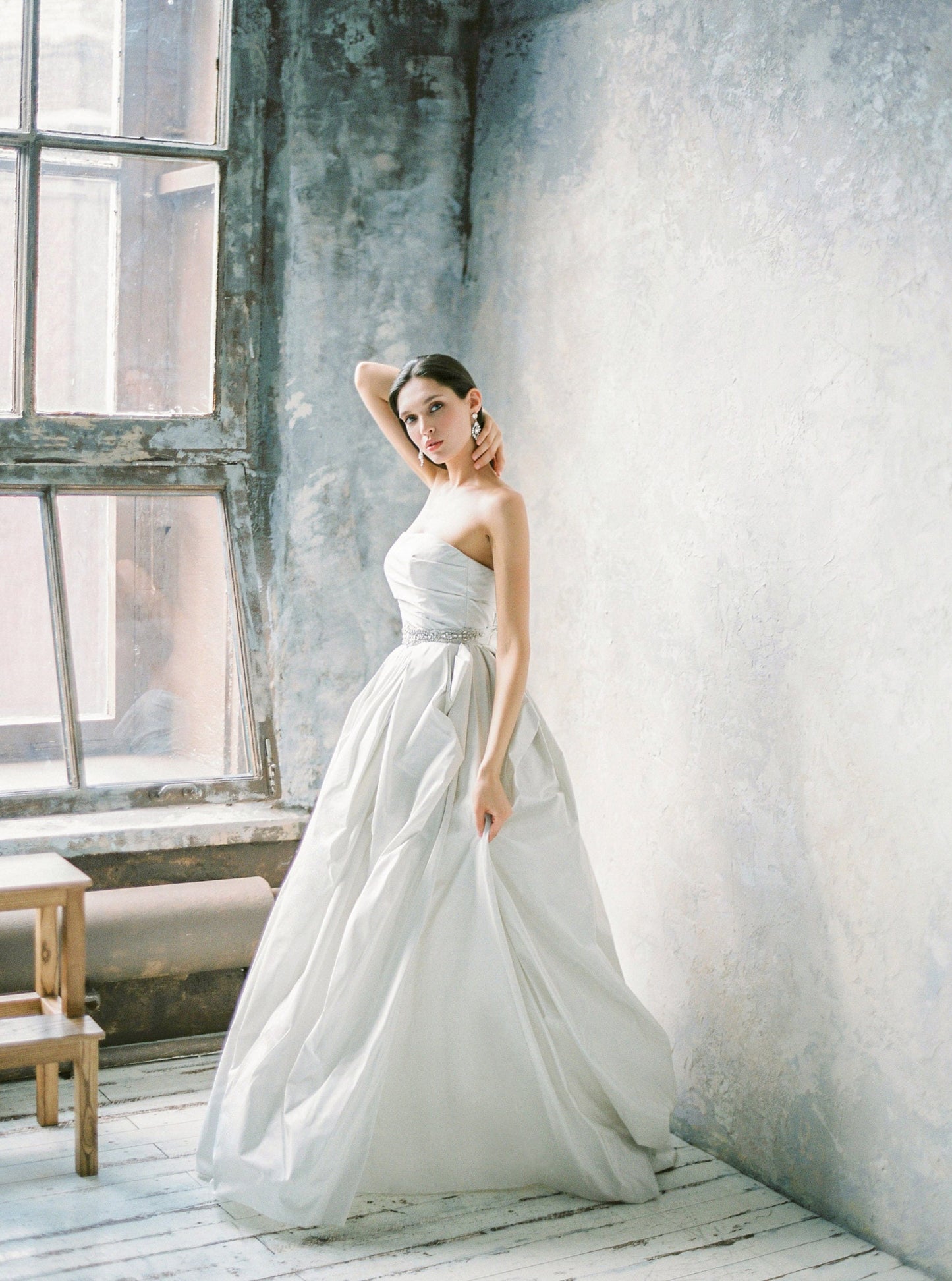 Wedding dress/ ALESTINA