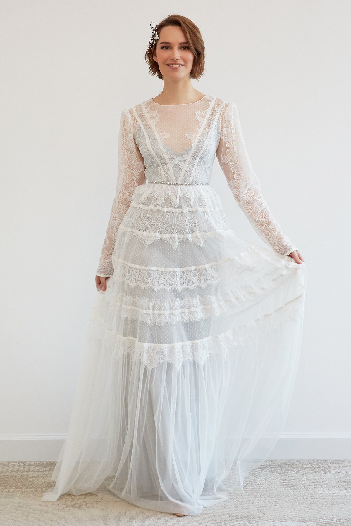 Lace wedding dress with sleeves/ Kalisia